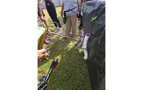 Les Archers des Aigles des Greneaux réussissent leur premier « Tir au Saucisson des Aigles Affamés »